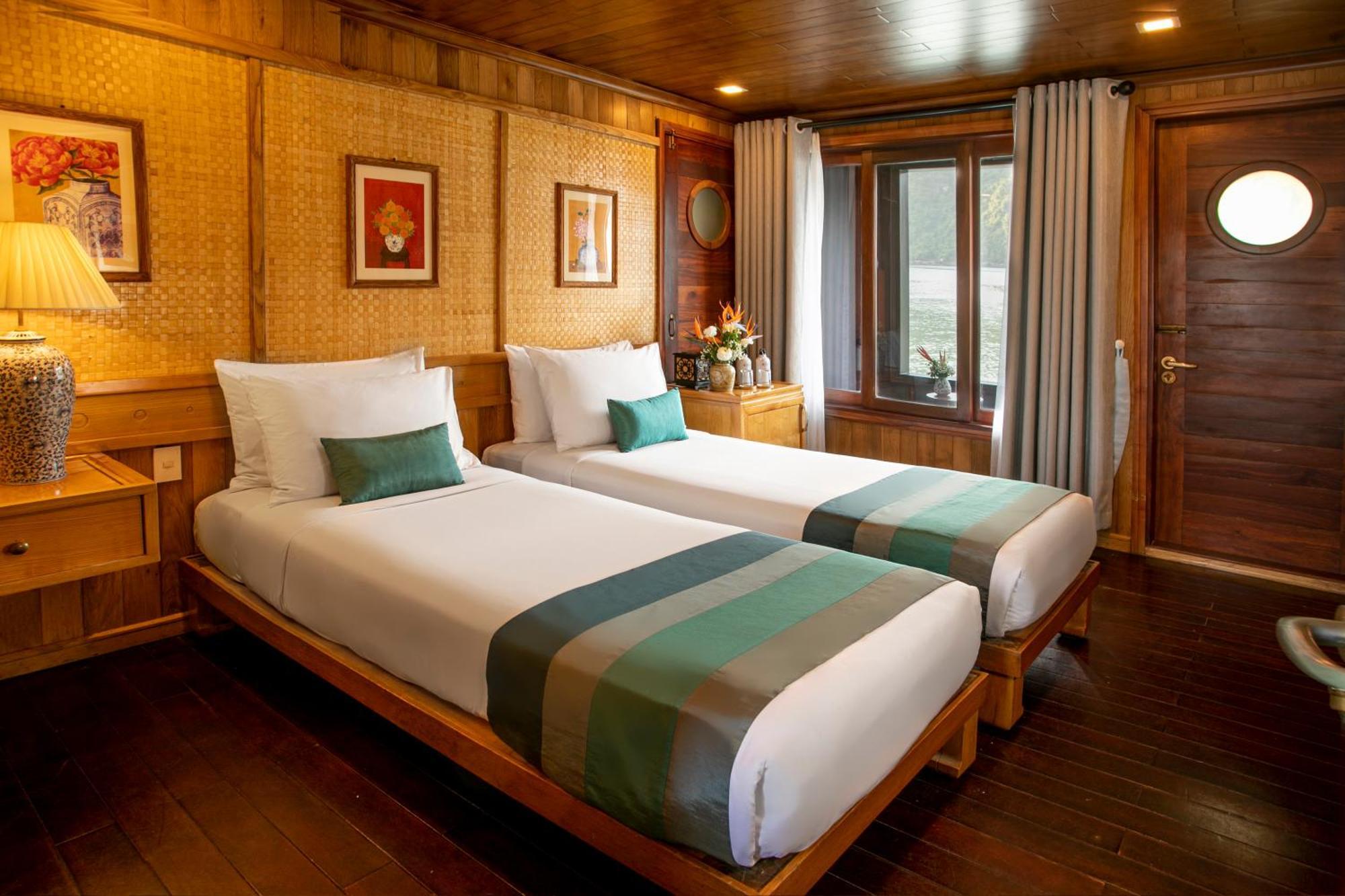 Hotel Bhaya Legend Cruises Ha Long Exterior foto